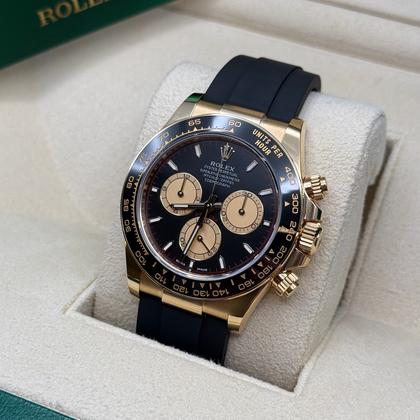 Rolex Daytona NEW 2025 Black and Gold Counter Rings Dial Oyster-Flex Bracelet - Image 5