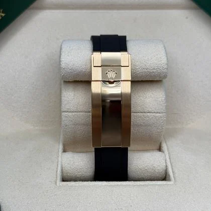 Rolex Daytona NEW 2025 Black and Gold Counter Rings Dial Oyster-Flex Bracelet - Image 2