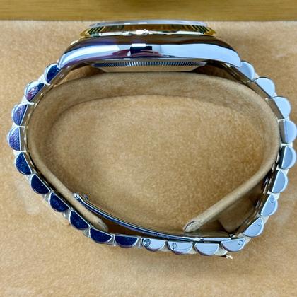 Rolex Datejust 36 116233 36MM Gold Diamond Dial Jubilee Band Box + Papers - Image 10