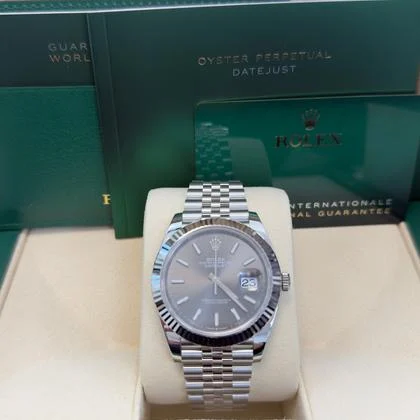 Rolex Datejust 41 Stainless Steel & White Gold Dark Rhodium Index Dial Jubilee (126334) - Image 4