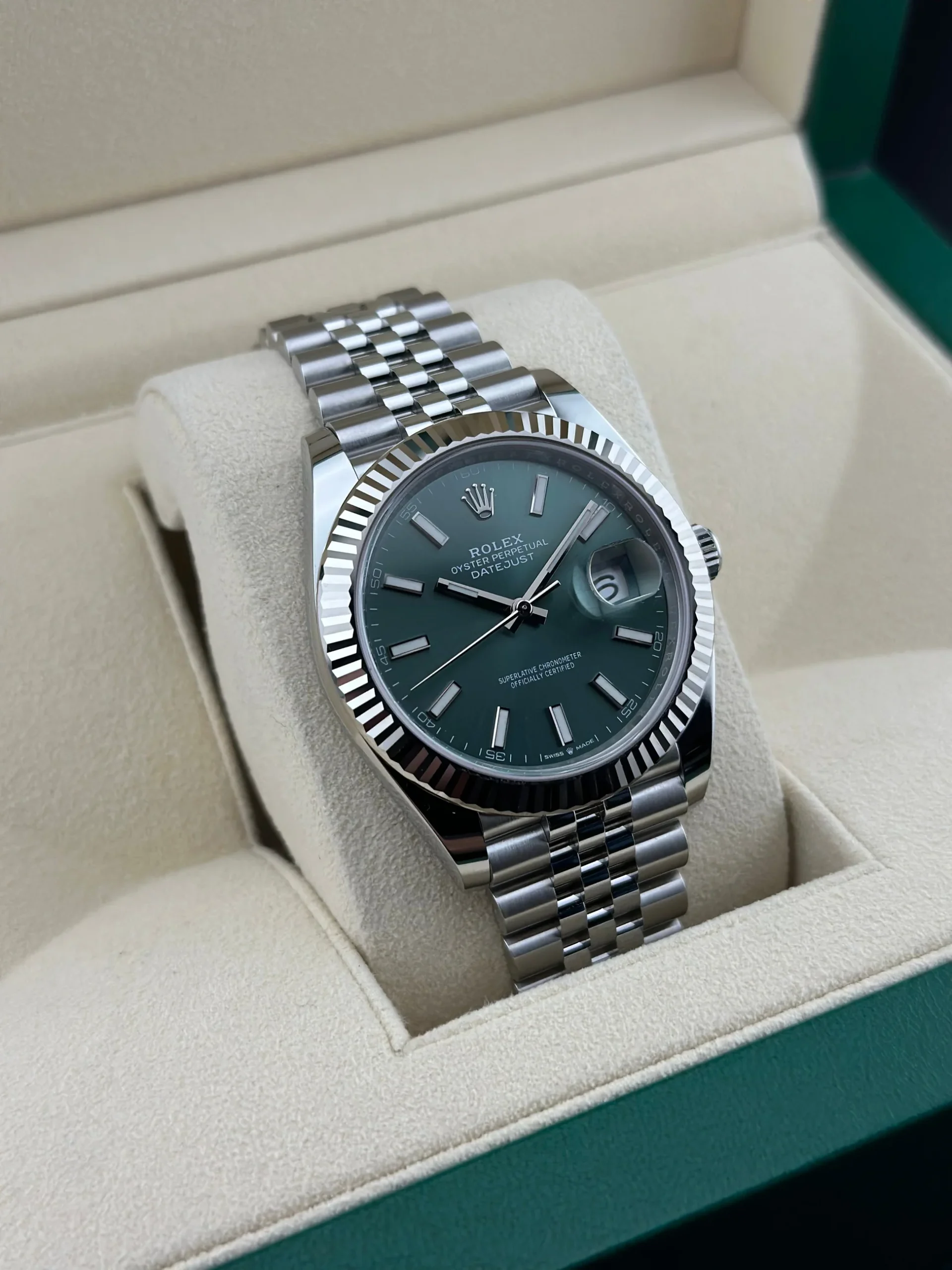 Rolex Datejust 41 126334 - Image 4