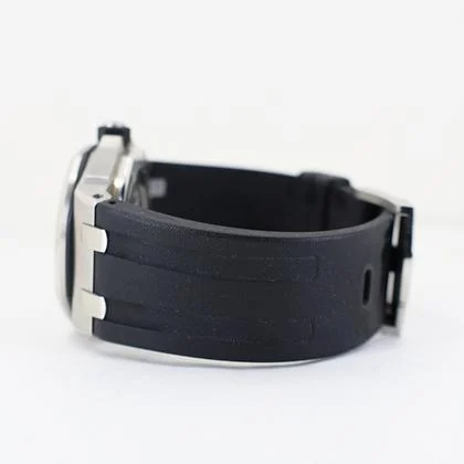 Audemars Piguet Royal Oak Offshore Diver 42mm Stainless Steel Black Dial - Image 4