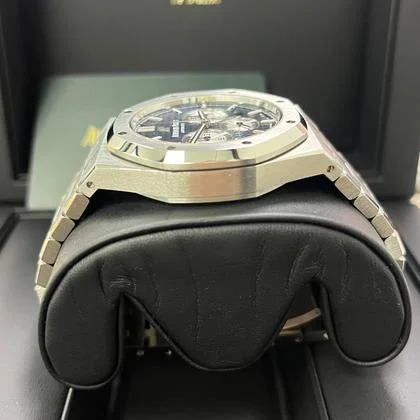 Audemars Piguet Royal Oak Chronograph 41mm Stainless Steel Blue Dial Silver Sub-dials - Image 6