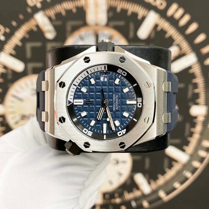 Audemars Piguet Royal Oak Offshore Diver Blue Dial 15720ST.OO.A027CA.01 - Image 6