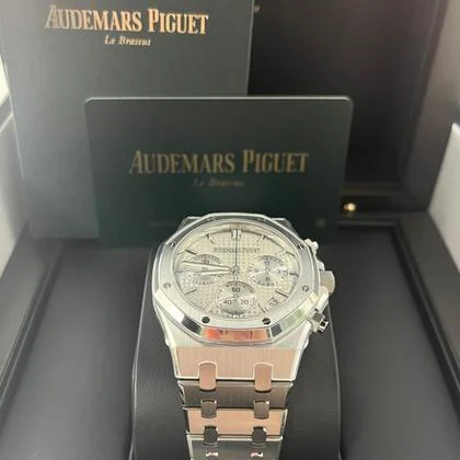 Audemars Piguet Royal Oak Chronograph White Dial 26240ST.OO.1320ST.07 - Image 9