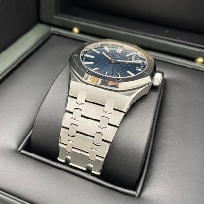 Audemars Piguet Royal Oak Selfwinding UNWORN Royal Oak Selfwinding Blue Dial 41mm 15510ST.OO.1320ST.06 Stainless Steel Full Set Unworn Complete Box & Papers - Image 8