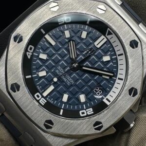 Audemars Piguet Royal Oak Offshore Diver 15720ST.OO.A027CA.01