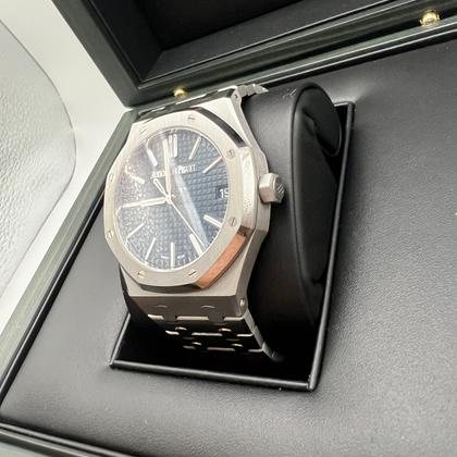 Audemars Piguet Royal Oak Selfwinding 15510 Selfwinding Blue Dial 41mm 2022 - Image 9