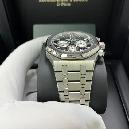 Audemars Piguet Royal Oak Chronograph Stainless Steel Black Dial White Sub-Dials 26331st - Image 6