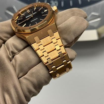 Audemars Piguet Royal Oak Selfwinding 15400or.oo.1220or.01 - Image 2