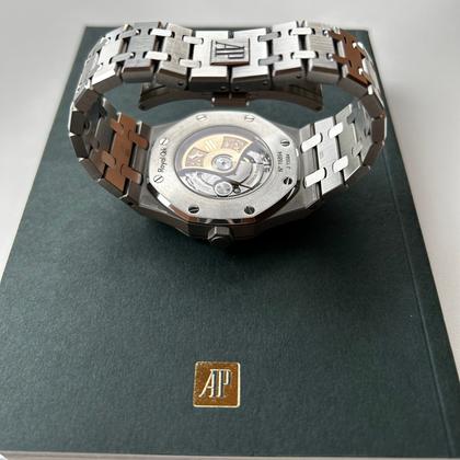 Audemars Piguet Royal Oak Selfwinding Full Set with Original Box and Papers - Image 7