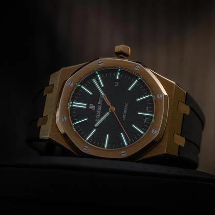 Audemars Piguet Royal Oak Selfwinding 15400or.oo.d002cr.01 Automatic 18k Gold 41mm Box & Papers - Image 9