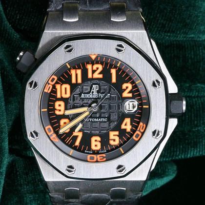 Audemars Piguet Royal Oak Offshore Diver MINT COMPLETE SET Royal Oak Offshore Diver Scuba Orange 42MM Black Orange Dial 15701ST - Image 13