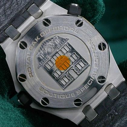 Audemars Piguet Royal Oak Offshore Diver MINT COMPLETE SET Royal Oak Offshore Diver Scuba Orange 42MM Black Orange Dial 15701ST - Image 16