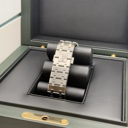 Audemars Piguet Royal Oak Chronograph NEW 2023 Black Dial Stainless Steel Chronograph - Image 4