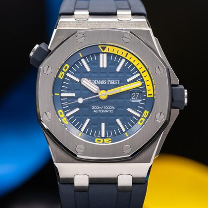 Audemars Piguet Royal Oak Offshore Diver Blue/Yellow 42mm 15710ST.OO.A027CA.01 Full Set - Image 5