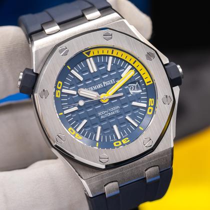 Audemars Piguet Royal Oak Offshore Diver Blue/Yellow 42mm 15710ST.OO.A027CA.01 Full Set - Image 10