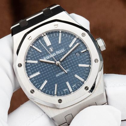 Audemars Piguet Royal Oak Selfwinding 15400ST.OO.1220ST.03 - Image 2