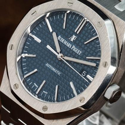 Audemars Piguet Royal Oak Selfwinding 15400ST.OO.1220ST.03 - Image 9
