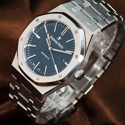 Audemars Piguet Royal Oak Selfwinding 15400ST.OO.1220ST.03 - Image 13