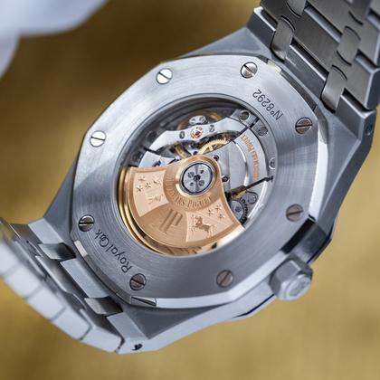 Audemars Piguet Royal Oak Selfwinding 41mm Blue Dial Stainless Steel AP 15400ST - Complete Set - Image 12