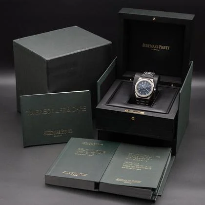 Audemars Piguet Royal Oak Selfwinding 41mm Blue Dial Stainless Steel AP 15400ST - Complete Set - Image 9