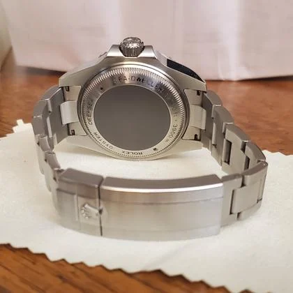 Rolex Sea-Dweller Deepsea Minimal Use Original Owner - Image 9