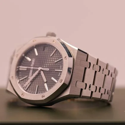 Audemars Piguet Royal Oak Selfwinding 2022 50th ANNIVERSARY COMPLETE BEST PRICE Royal Oak Selfwinding 41 mm - Image 5