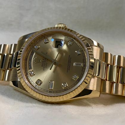 Rolex Day-Date 36 Like NEW V serial Day-Date "President" Yellow Gold Champagne Diamond Dial 118238 FULL SET - Image 6