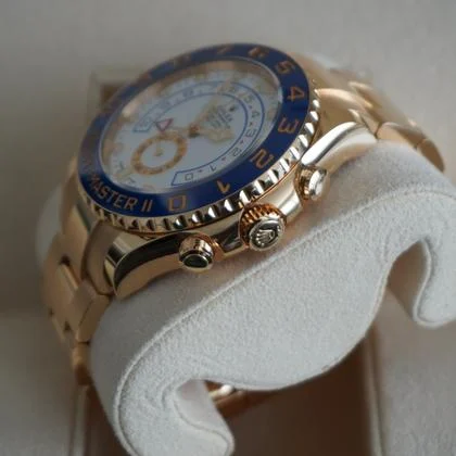 Rolex Yacht-Master II 2021 Complete Set - Excellent Condition Mercedes Hands - Image 7