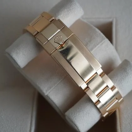 Rolex Yacht-Master II 2021 Complete Set - Excellent Condition Mercedes Hands - Image 9