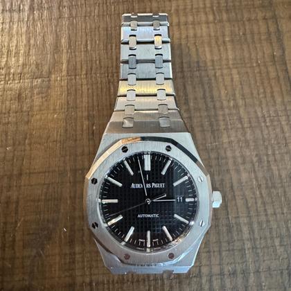 Audemars Piguet Royal Oak Selfwinding Full set inc original box travel box all papers. 1 owner - Image 10