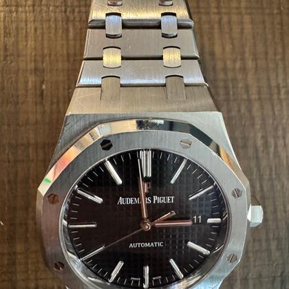Audemars Piguet Royal Oak Selfwinding Full set inc original box travel box all papers. 1 owner - Image 4