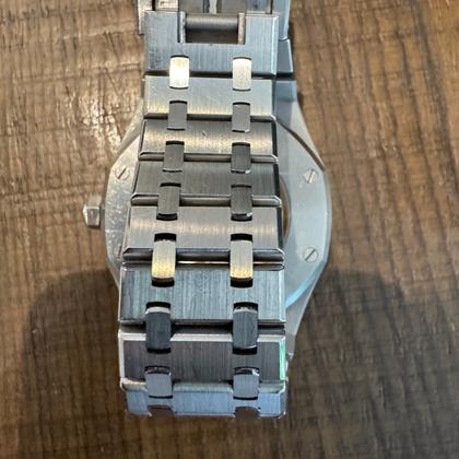 Audemars Piguet Royal Oak Selfwinding Full set inc original box travel box all papers. 1 owner - Image 7