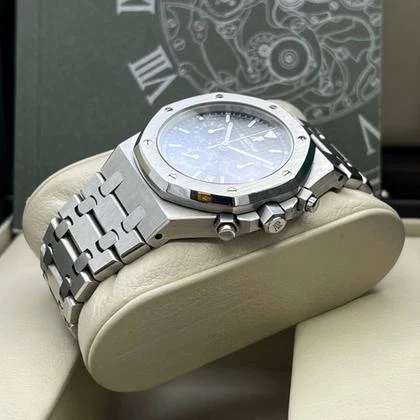Audemars Piguet Royal Oak Chronograph Blue Dial - Image 6