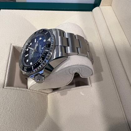 Rolex Sea-Dweller Deepsea 136660 D-Blue (2021) - Image 5