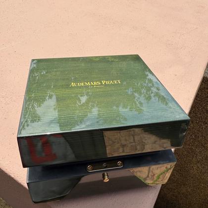 Audemars Piguet Royal Oak Offshore Diver Full Set Excellent Condition - Image 6