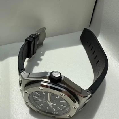 Audemars Piguet Royal Oak Offshore Diver Full Set Excellent Condition - Image 21