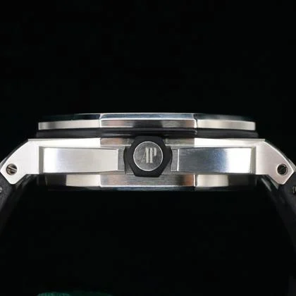 Audemars Piguet Royal Oak Offshore Diver MINT COMPLETE SET Royal Oak Offshore Diver Black Dial Stainless Steel 15703ST - Image 7