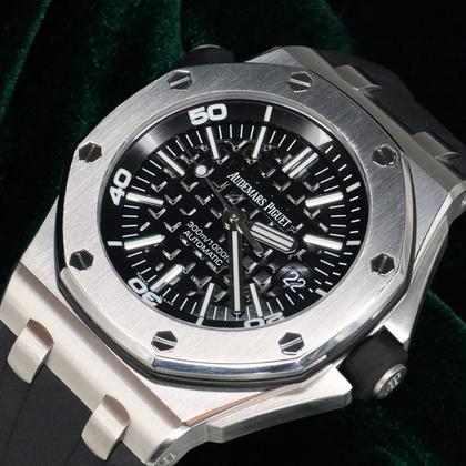 Audemars Piguet Royal Oak Offshore Diver MINT COMPLETE SET Royal Oak Offshore Diver Black Dial Stainless Steel 15703ST - Image 8