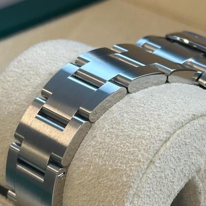 Rolex Oyster Perpetual 36 Unworn Oyster Perpetual 36mm Tiffany Dial 126000 - Image 4