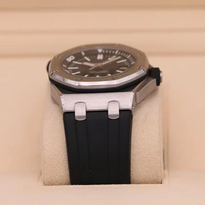 Audemars Piguet Royal Oak Offshore Diver Black Dial - Image 7