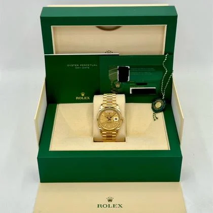 Rolex Day-Date 40 2020 Day-Date 40mm 228238 Presidential 18kt Yellow Gold Champagne Dial - Image 3