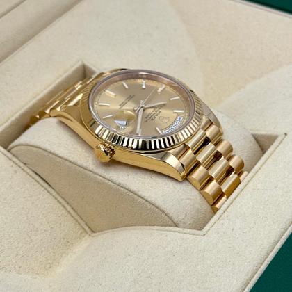 Rolex Day-Date 40 2020 Day-Date 40mm 228238 Presidential 18kt Yellow Gold Champagne Dial - Image 4