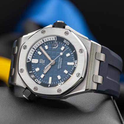 Audemars Piguet Royal Oak Offshore Diver Blue Dial Diver 15720.OO.A027CA.01 Full Set - Image 13