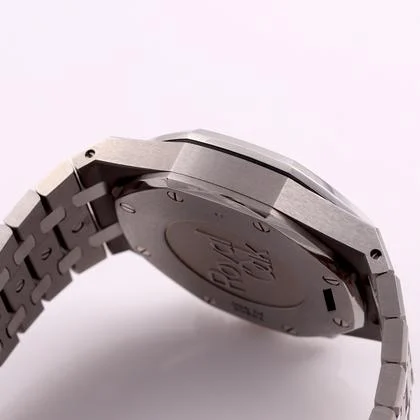 Audemars Piguet Royal Oak Chronograph 41mm Titanium/Platinum Gray/Blue 500 Pieces 26331IP - Image 2