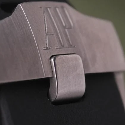 Audemars Piguet Royal Oak Offshore Diver 15703ST.OO.A002CA.01 - Image 4