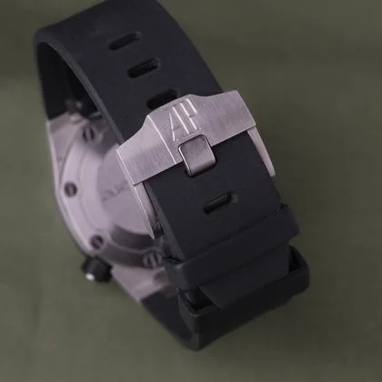 Audemars Piguet Royal Oak Offshore Diver 15703ST.OO.A002CA.01 - Image 13