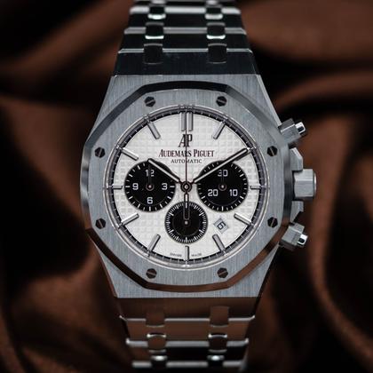 Audemars Piguet Royal Oak Chronograph AP White Panda Dial 26331ST 2020 Complete Set 2020 - Image 15