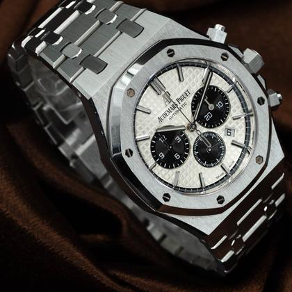 Audemars Piguet Royal Oak Chronograph AP White Panda Dial 26331ST 2020 Complete Set 2020 - Image 13